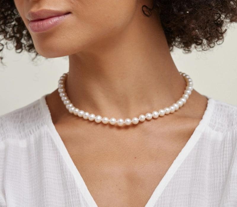 Real Pearls, Real Elegance – Your Guide to Choosing the Perfect Pearl Necklace - Ammpoure Wellbeing